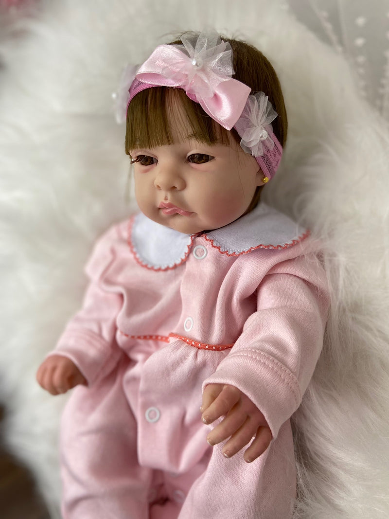 Bebê Reborn Original Yummi Lançamento 2024+ Enxoval de brinde+ 6X sem juros+ Frete Grátis
