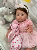 Bebê Reborn Abgail princesa  Enxoval COMPLETO + 12X sem juros + Frete Grátis