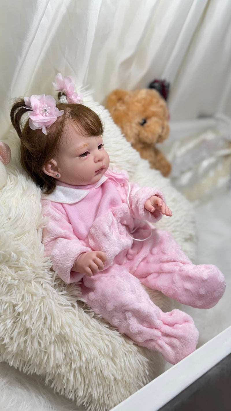 Bebê Reborn Maria Flor Lançamento + Enxoval COMPLETO + 12X SEM JUROS + Frete Grátis