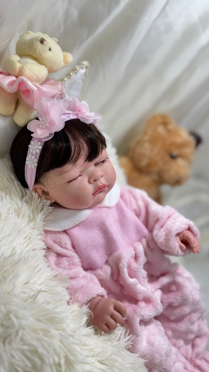 Bebê Reborn Yummi dormindo + Enxoval COMPLETO de brinde+ 12x SEM JUROS + Frete Grátis