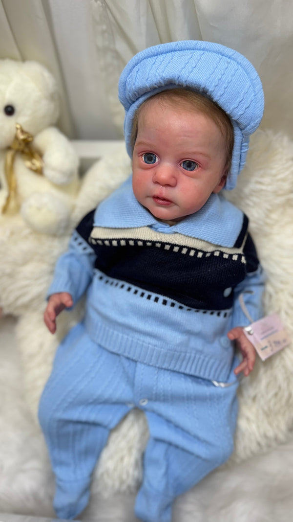Bebe Reborn Premium Luccas + Enxoval COMPLETO + 12X Sem Juros + Frete Grátis