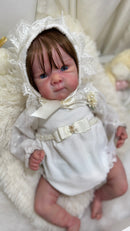 Bebe Reborn PREMIUM Gabriela + Enxoval COMPLETO + 12x Sem Juros + Frete Grátis