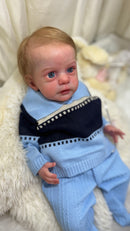 Bebe Reborn Premium Luccas + Enxoval COMPLETO + 12X Sem Juros + Frete Grátis