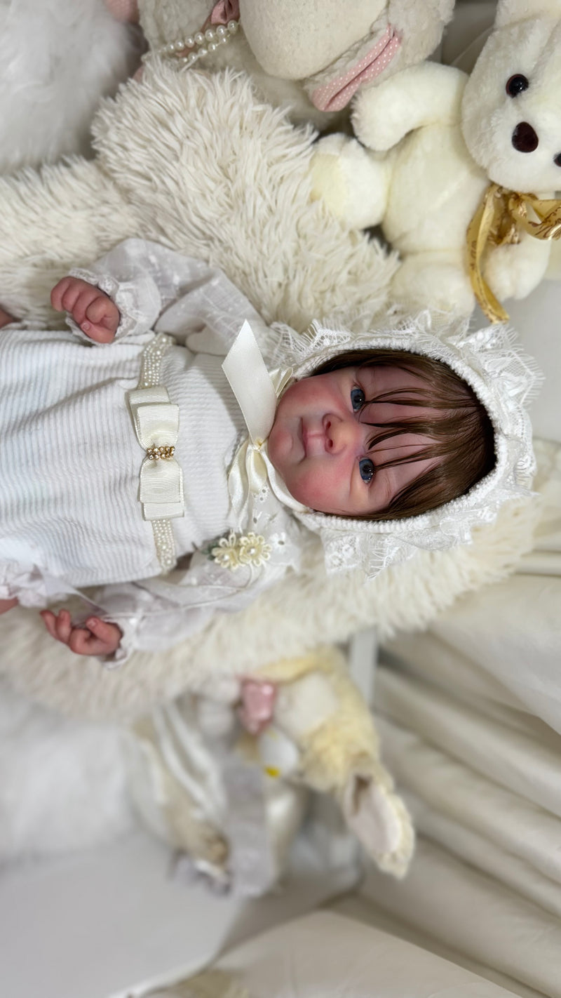 Bebe Reborn PREMIUM Gabriela + Enxoval COMPLETO + 12x Sem Juros + Frete Grátis