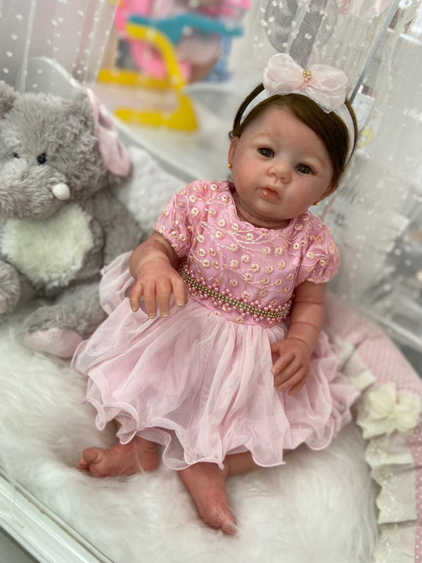 Bebê Reborn Abgail princesa Silicone  Lançamento 2024+ Enxoval de brinde+ 6X sem juros+ Frete Grátis