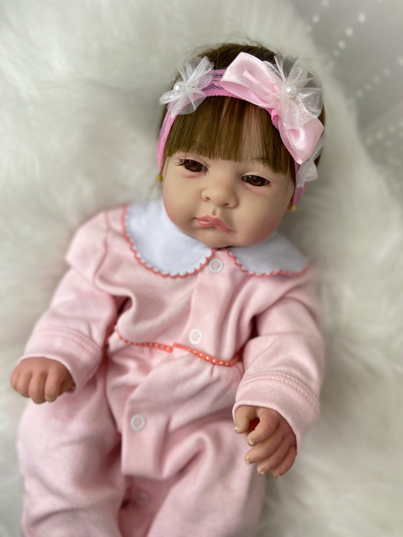 Bebê Reborn Original Yummi Lançamento 2024+ Enxoval de brinde+ 6X sem juros+ Frete Grátis