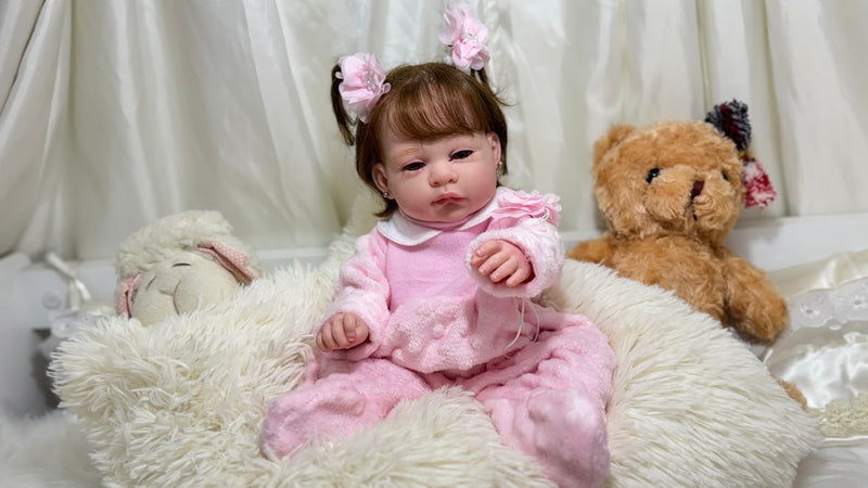 Bebê Reborn Maria Flor Lançamento + Enxoval COMPLETO + 12X SEM JUROS + Frete Grátis