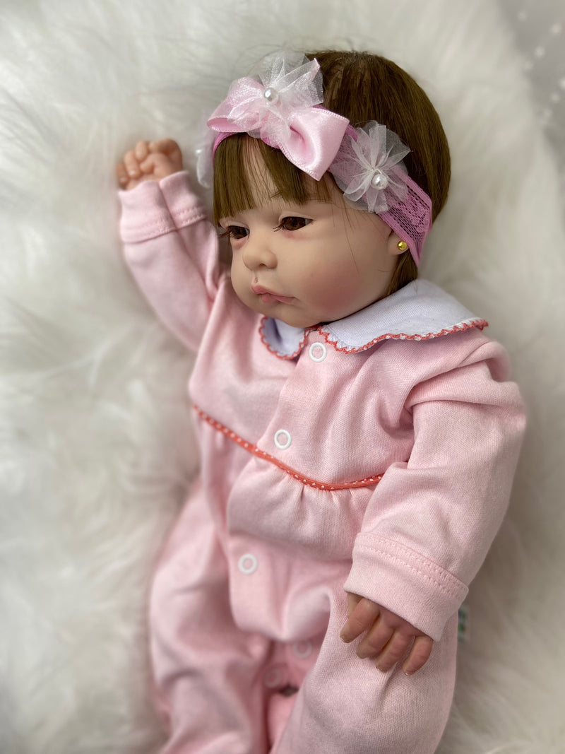Bebê Reborn Original Yummi Lançamento 2024+ Enxoval de brinde+ 6X sem juros+ Frete Grátis