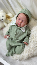 Bebe Reborn PREMIUM Guto + Enxoval COMPLETO + 12X sem juros + Frete Gratis