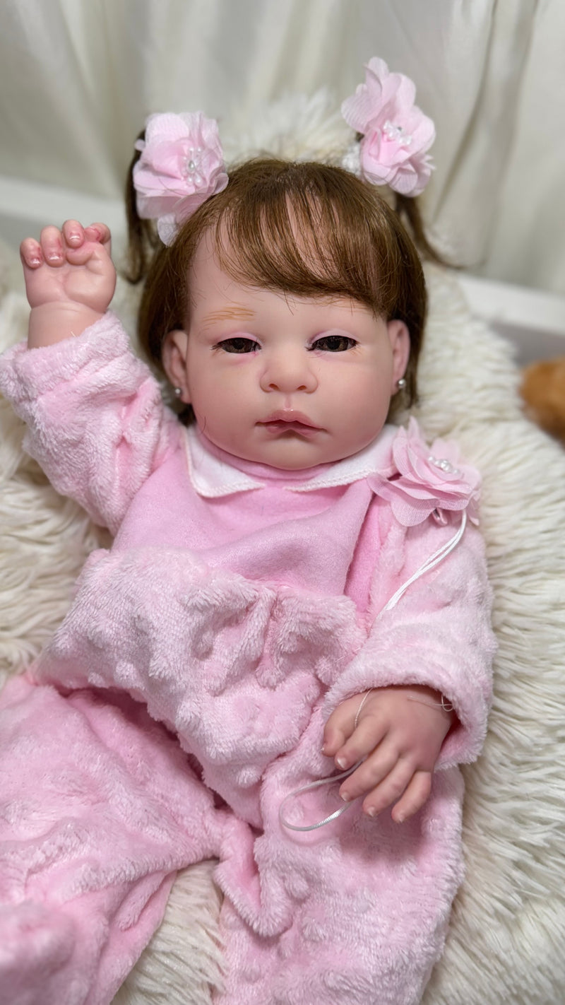 Bebê Reborn Maria Flor Lançamento + Enxoval COMPLETO + 12X SEM JUROS + Frete Grátis