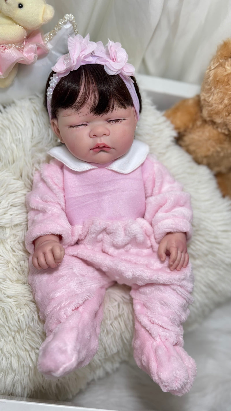 Bebê Reborn Yummi dormindo + Enxoval COMPLETO de brinde+ 12x SEM JUROS + Frete Grátis