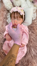 Bebê Reborn de Silicone Sólido Twin - 45cm - Mama e faz Xixi - Enxoval Completo