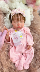 Bebê Reborn de Silicone Sólido Twin - 45cm - Mama e faz Xixi - Enxoval Completo
