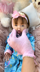 Bebê Reborn Silicone Sólido que Mama e Faz Xixi Marie 43 cm