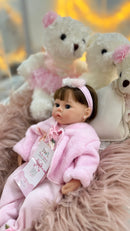 Bebê Reborn de Silicone Solido Realista Malu - Mama e faz Xixi - Enxoval completo