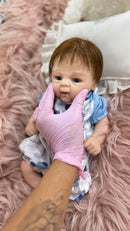 Bebê Reborn Luan 36 cm Silicone Sólido | Mama e Faz Xixi - Enxoval Completo