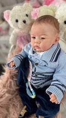 Bebê Reborn Menino Premium Ultrarealista com Cabelo Pintado à Mão - Enxoval Completo
