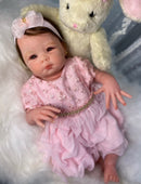 Bebê Reborn Anna Princesa + Enxoval COMPLETO + 12X sem juros + Frete Grátis