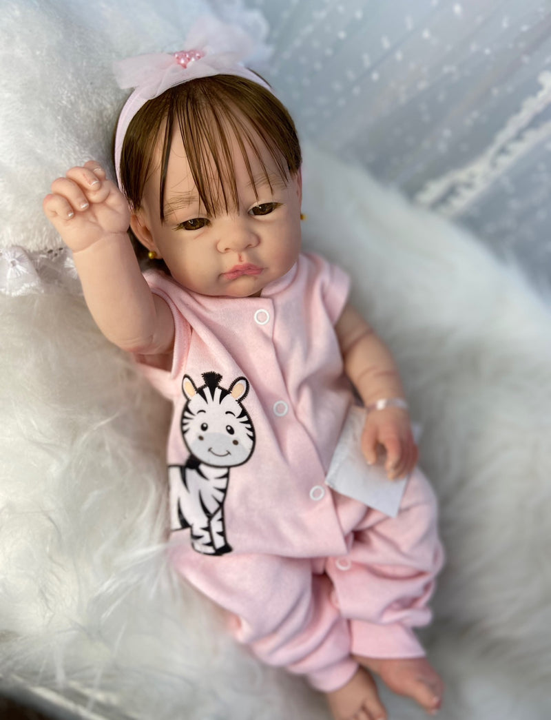 Bebê Reborn Yummi Lançamento 2025+ Enxoval de brinde+ 6X sem juros+ Frete Grátis