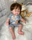 Bebê Reborn Yummi Menino dormindo + Enxoval COMPLETO + 12X sem juros + Frete Grátis