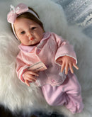 Bebê Reborn Anna + Enxoval de COMPLETO + 12X sem juros + Frete Grátis