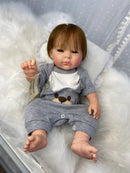 Bebê Reborn Yummi vinil + Enxoval COMPLETO + 12x sem juros + Frete Grátis