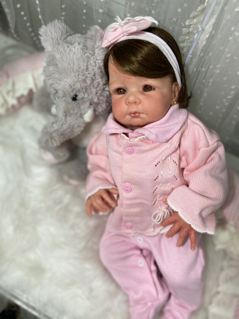 Bebê Reborn Ana com muito cabelo 2024+ Enxoval de brinde+ 6X sem juros+ Frete Grátis
